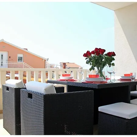 Апартаменты Lado