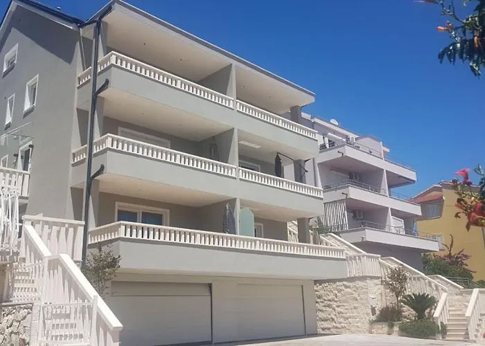 Apartment Lado Trogir